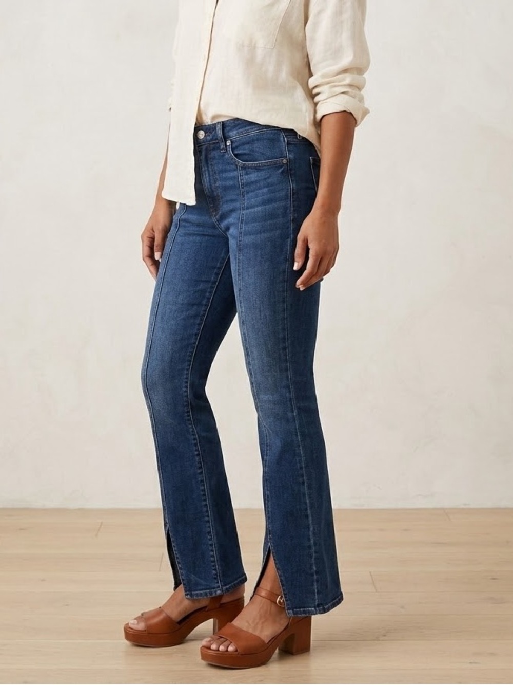 American Eagle Festival Flare Jeans 70s Boho Front Seam Slit Hem Dark Wash 8